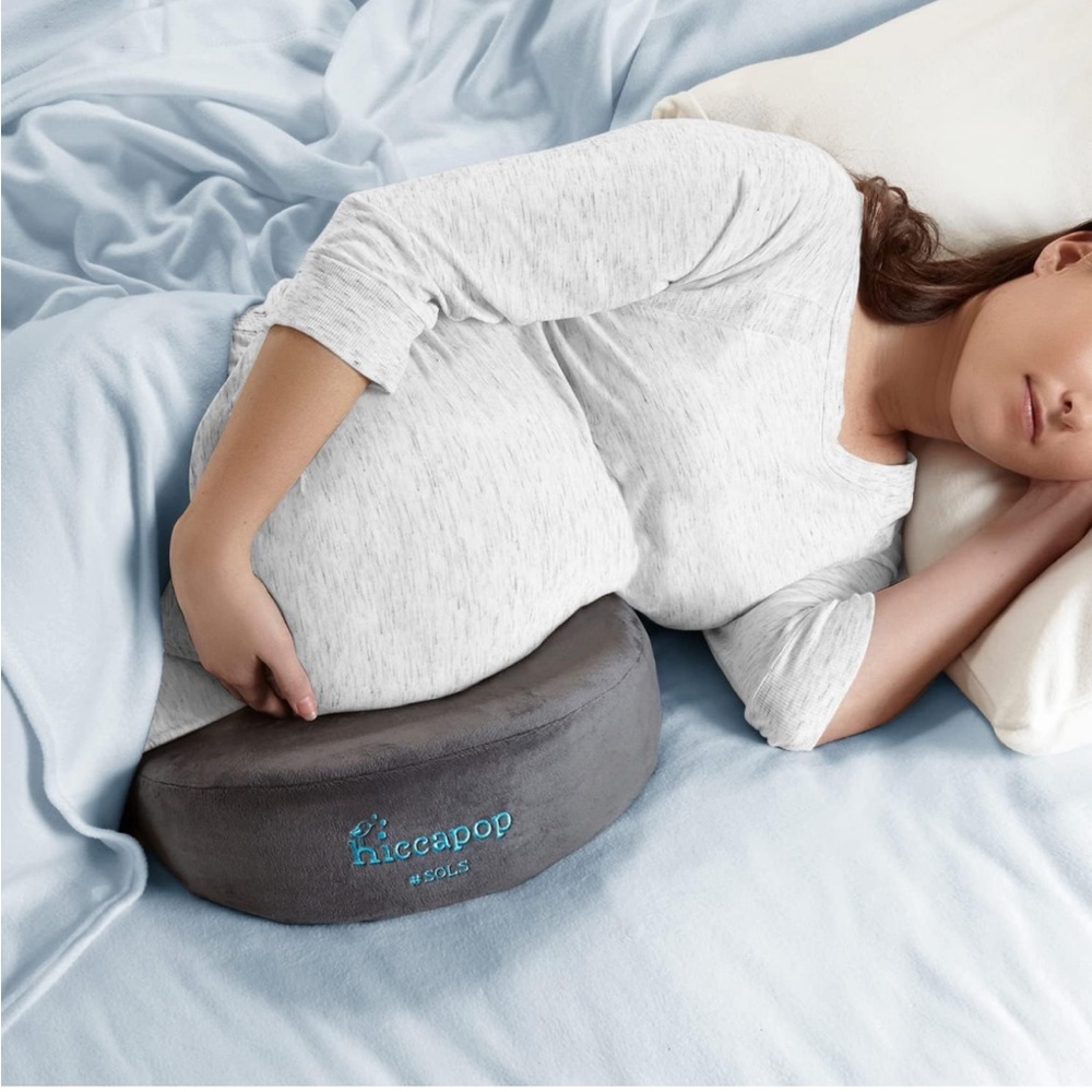 Hiccapop pregnancy wedge pillow